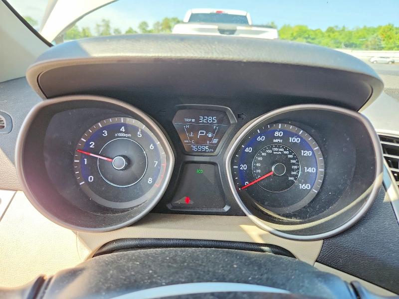 Photo 9 from auction – 2016 HYUNDAI ELANTRA with VIN 5NPDH4AE1GH785041