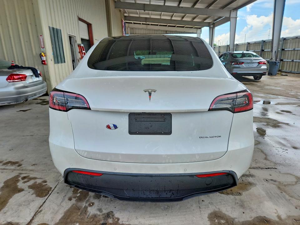 Photo 6 from auction – 2021 TESLA MODEL Y with VIN 5YJYGAEE6MF257938