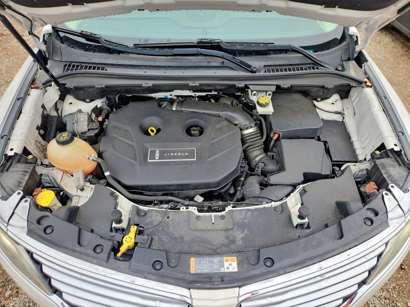 Photo 11 from auction – 2017 LINCOLN MKC with VIN 5LMCJ1C95HUL55253