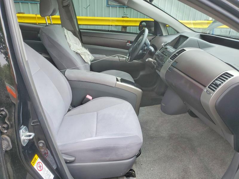 Photo 7 from auction – 2004 TOYOTA PRIUS with VIN JTDKB20U140082604