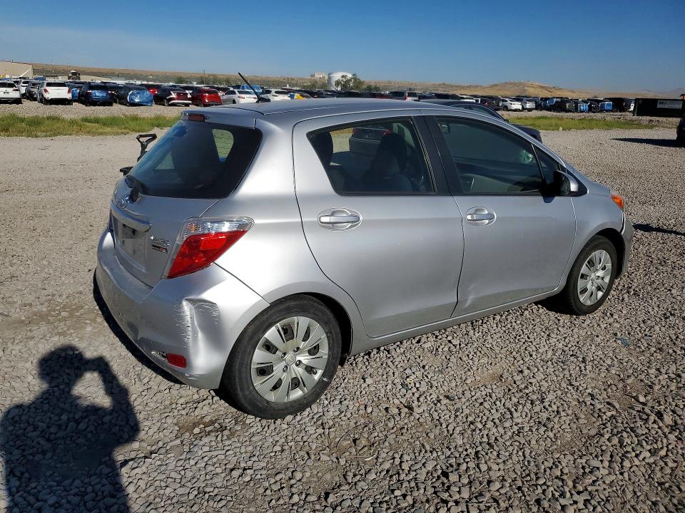 Photo 3 from auction – 2012 TOYOTA YARIS with VIN JTDKTUD34CD528732