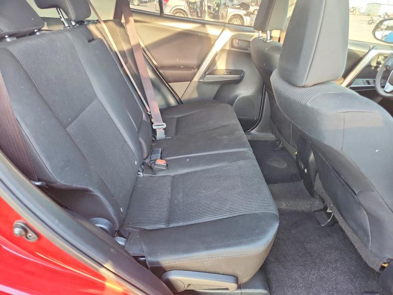 Photo 10 from auction – 2017 TOYOTA RAV4 with VIN JTMZFREV4HJ143795