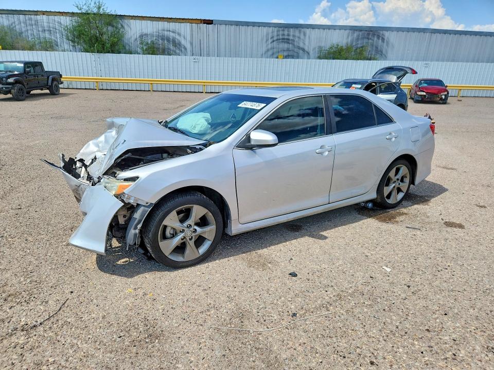 TOYOTA CAMRY 2014 with VIN 4T1BF1FK5EU452575 - Photo from auction