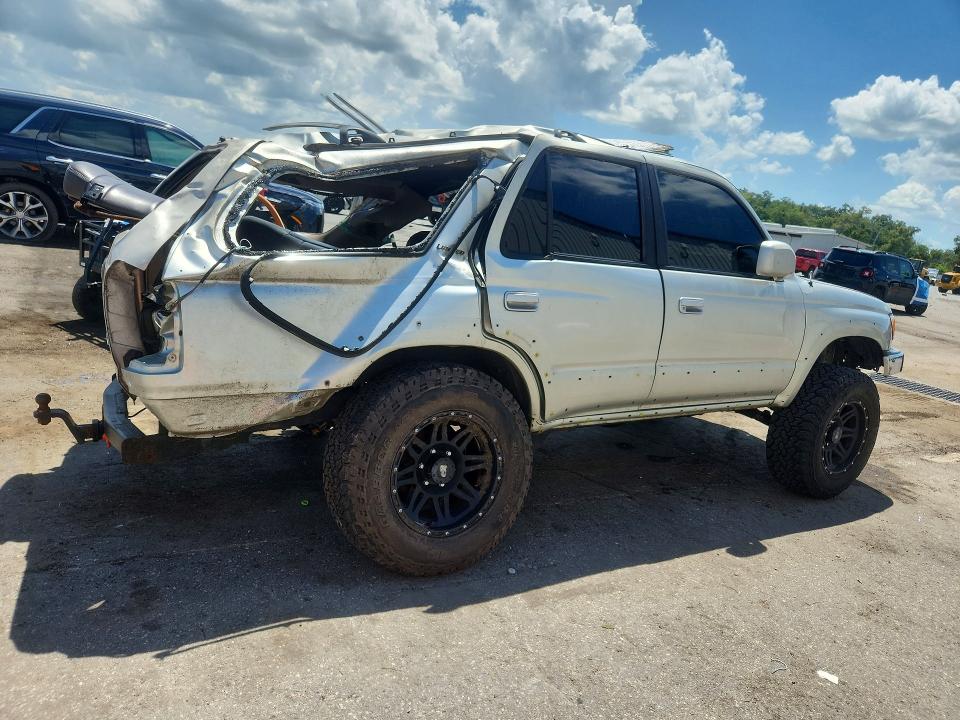 Photo 3 from auction – 2000 TOYOTA 4RUNNER with VIN JT3HN87R4Y0259825
