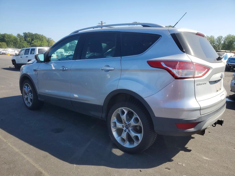 Photo 2 from auction – 2013 FORD ESCAPE with VIN 1FMCU9J95DUC71553