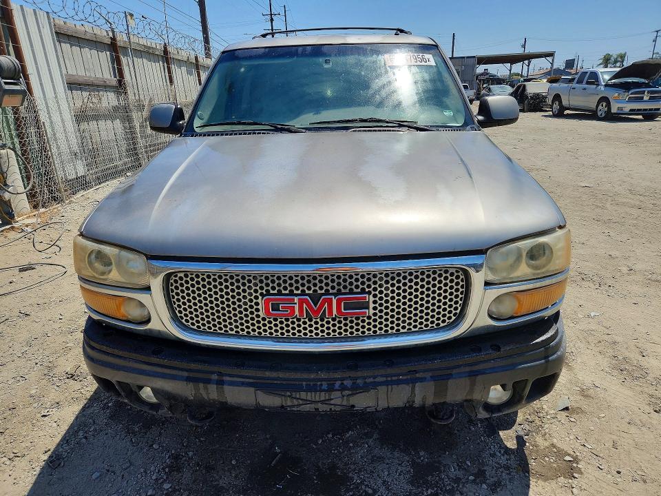 Photo 5 from auction – 2002 GMC DENALI with VIN 1GKEK63U32J177290