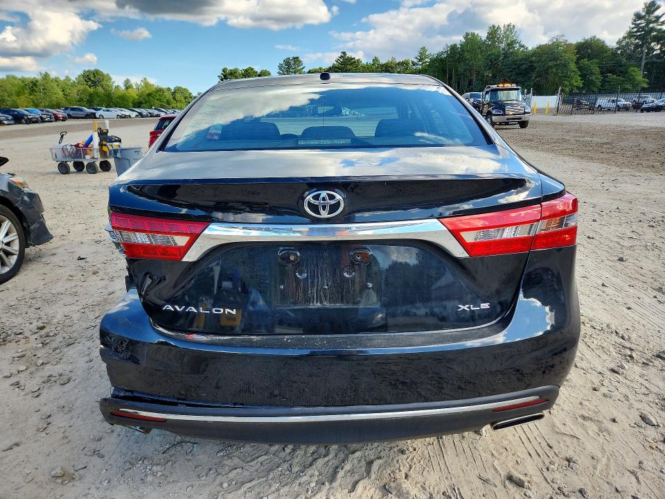 Photo 6 from auction – 2018 TOYOTA AVALON with VIN 4T1BK1EB0JU272136