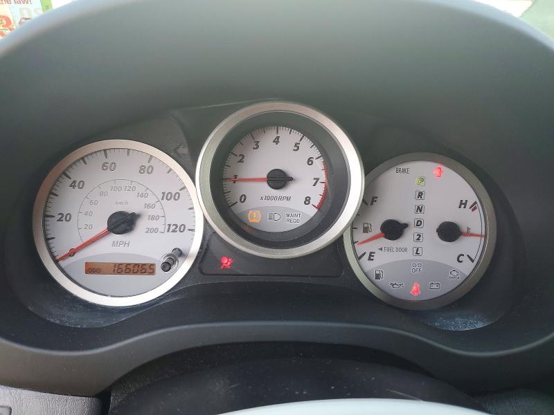 Photo 9 from auction – 2005 TOYOTA RAV4 with VIN JTEHD20V650046238