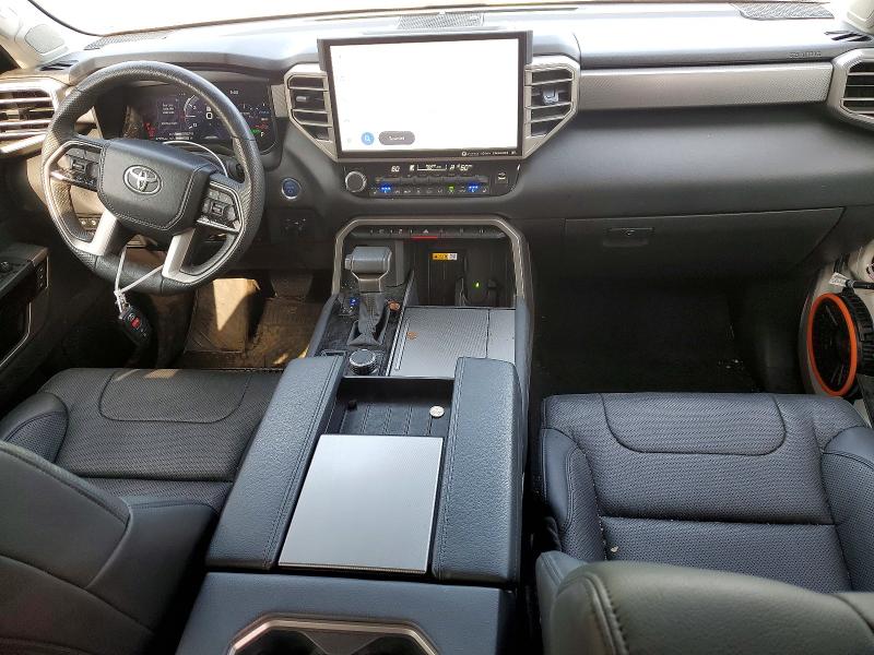 Zdjęcie 8 z aukcji – 2024 TOYOTA SEQUOIA z VIN 7SVAAABA1RX039039