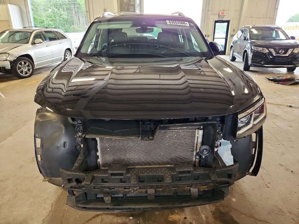 Photo 5 from auction – 2021 VOLKSWAGEN ATLAS with VIN 1V2BR2CA9MC502846