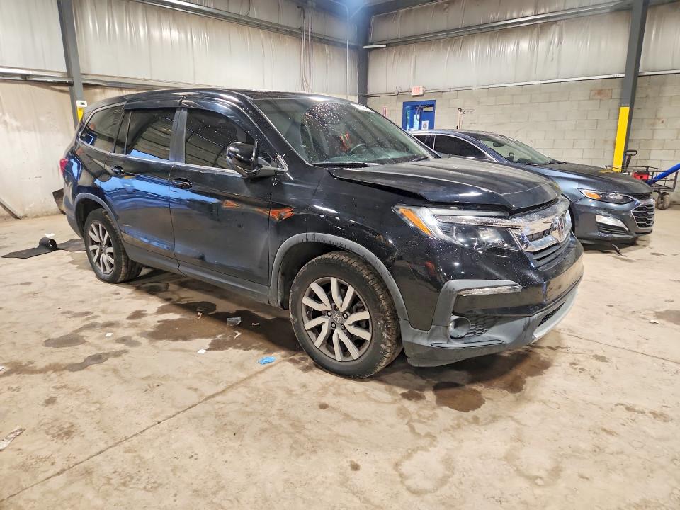 Photo 4 from auction – 2019 HONDA PILOT with VIN 5FNYF5H54KB002627
