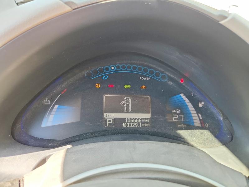 Photo 9 from auction – 2011 NISSAN LEAF with VIN JN1AZ0CP3BT002560