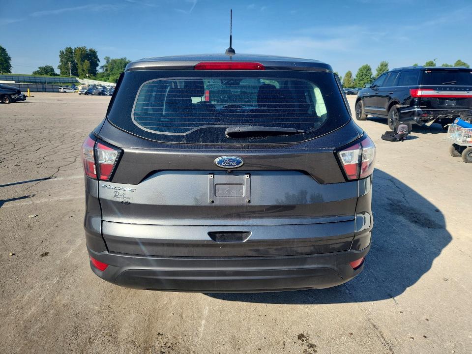 Photo 6 from auction – 2018 FORD ESCAPE with VIN 1FMCU0F77JUA22881