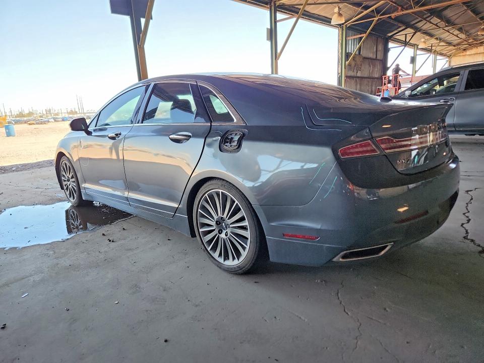 Photo 2 from auction – 2016 LINCOLN MKZ with VIN 3LN6L2JK2GR602062