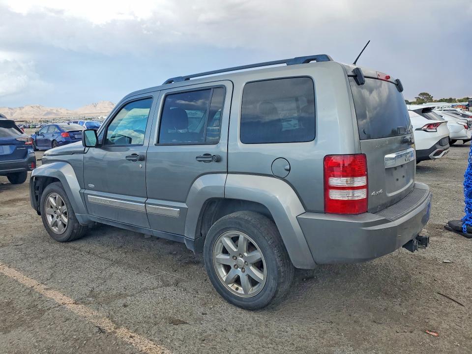 Photo 2 from auction – 2012 JEEP LIBERTY with VIN 1C4PJMAKXCW197134