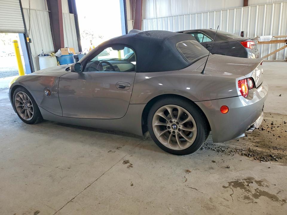 Photo 2 from auction – 2003 BMW Z4 with VIN 4USBT33403LS42185
