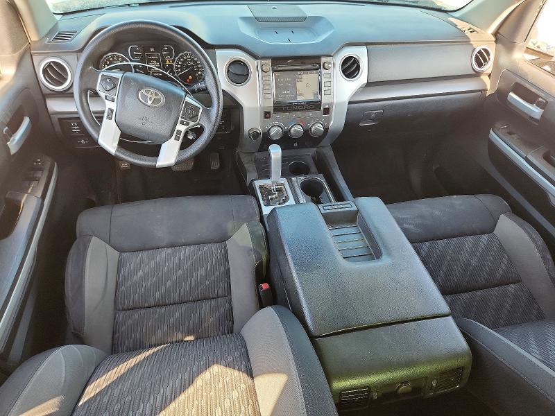 Photo 8 from auction – 2019 TOYOTA TUNDRA with VIN 5TFDW5F10KX863033