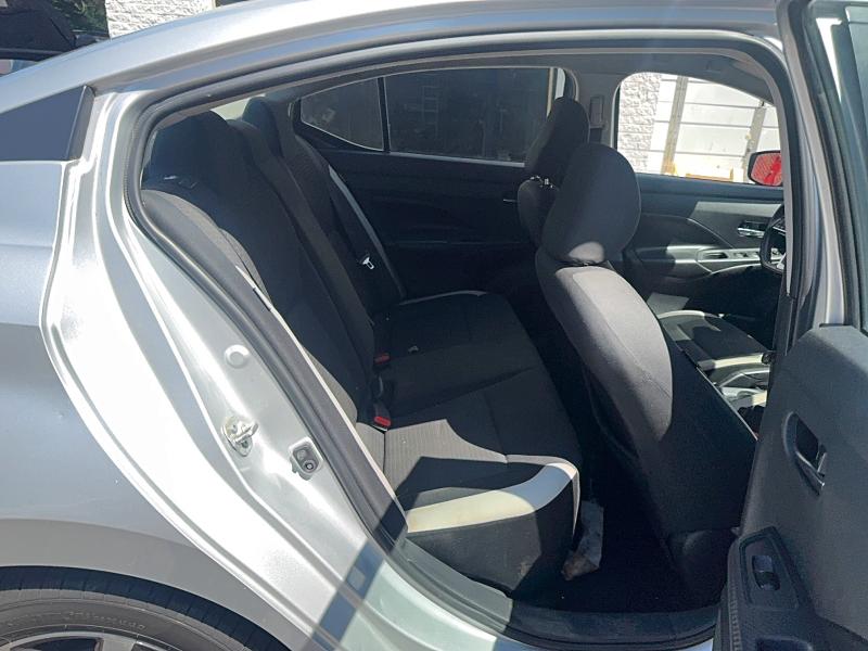 Zdjęcie 6 z aukcji – 2020 NISSAN VERSA z VIN 3N1CN8EV4LL808010