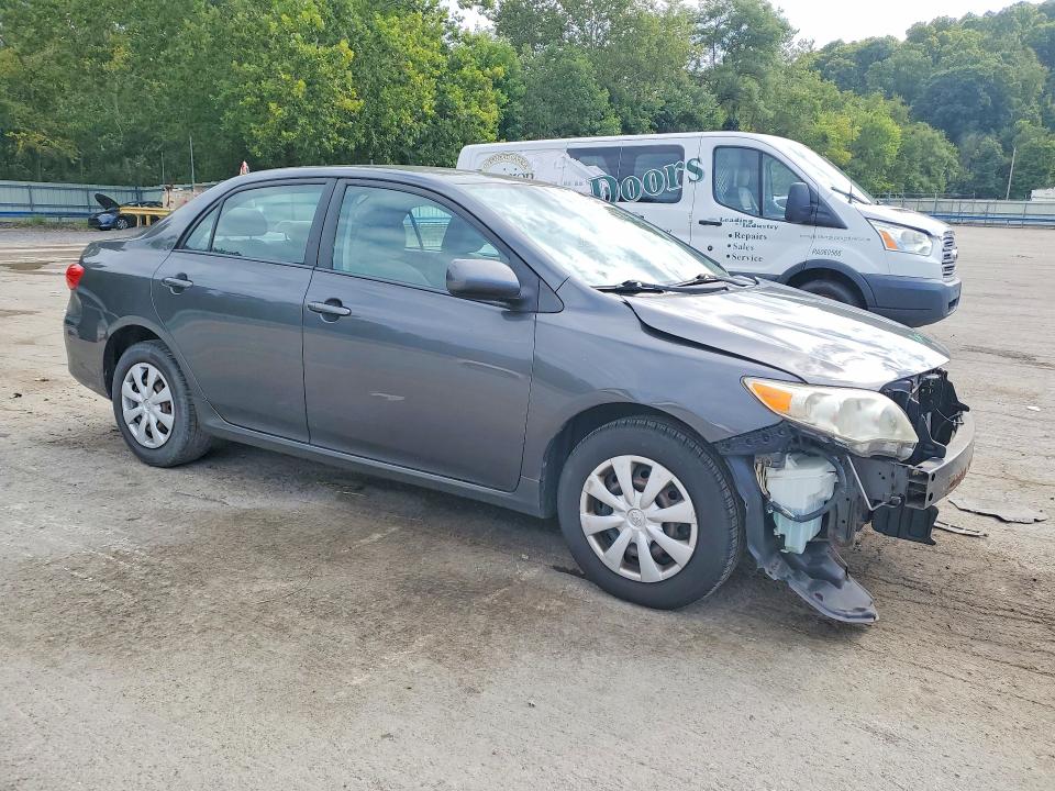 Photo 4 from auction – 2011 TOYOTA COROLLA with VIN 2T1BU4EE5BC681919