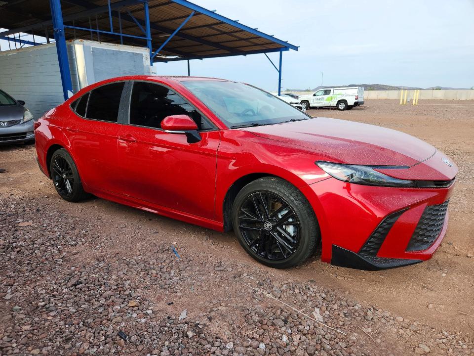Photo 4 from auction – 2025 TOYOTA CAMRY with VIN 4T1DAACK6SU007401
