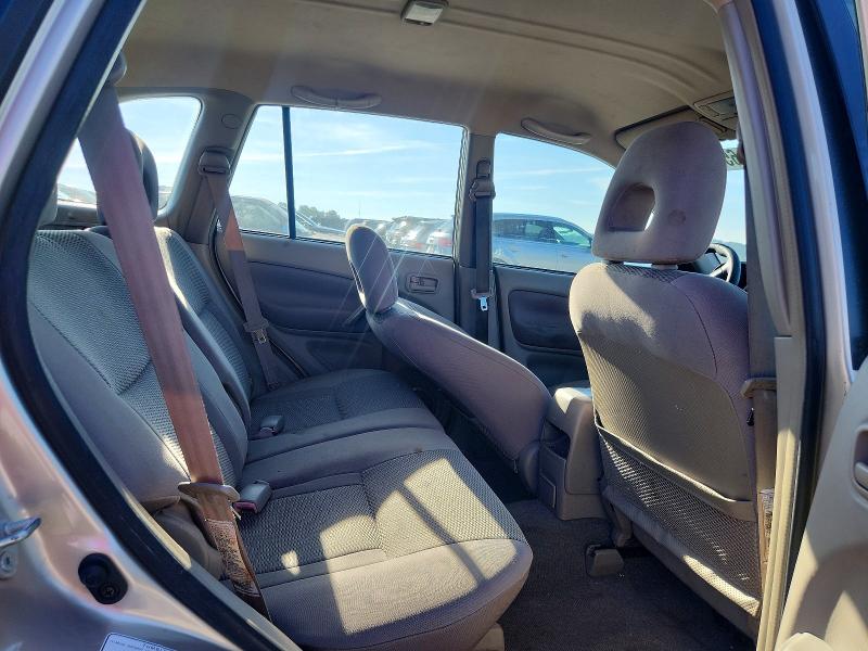 Foto 10 de la subasta – 2004 TOYOTA RAV4 con VIN JTEGD20VX40031722