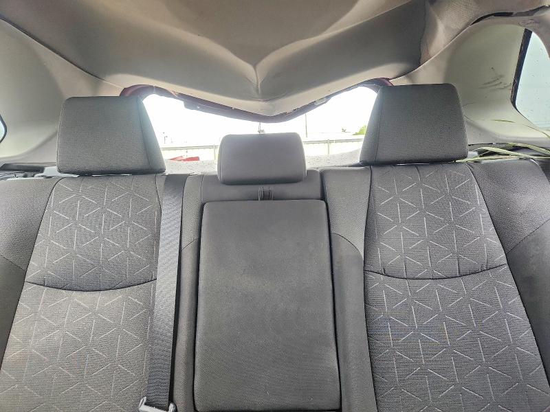 Photo 10 from auction – 2019 TOYOTA RAV4 with VIN 2T3P1RFV8KW045608