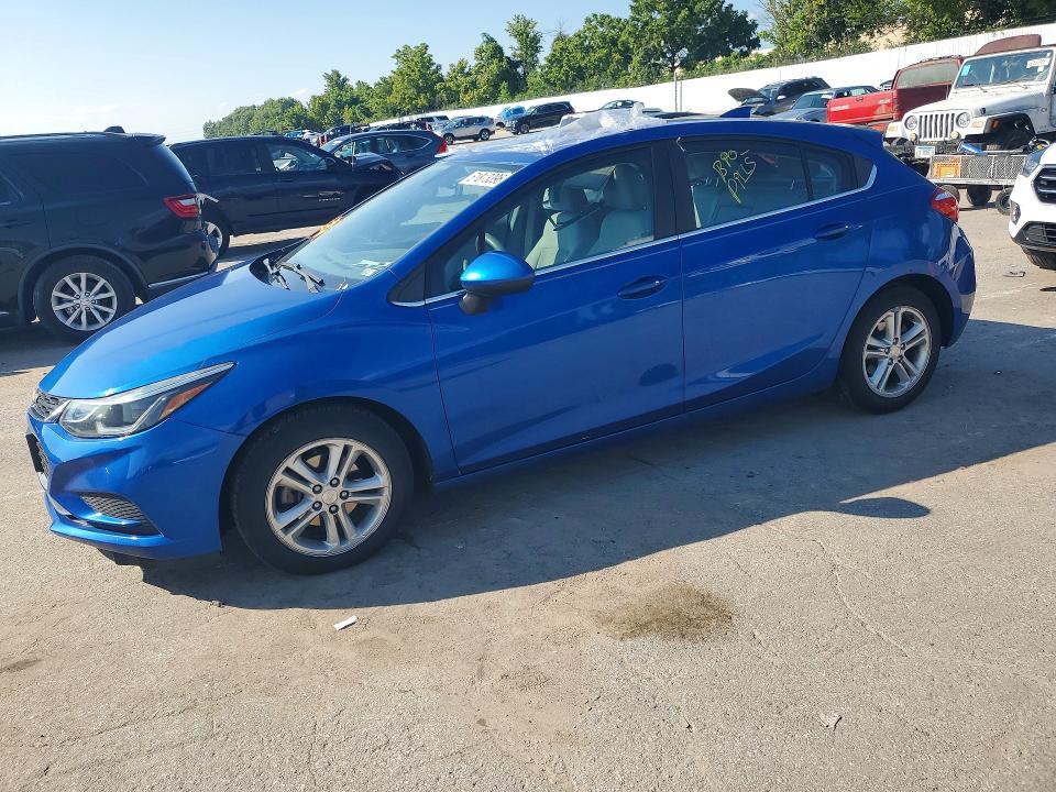 CHEVROLET CRUZE 2017 with VIN 3G1BE6SM5HS586026 - Photo from auction