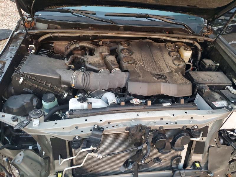 Photo 12 from auction – 2023 TOYOTA 4RUNNER with VIN JTEEU5JR5P5299420