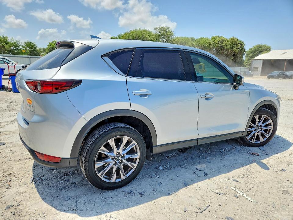 Photo 3 from auction – 2019 MAZDA CX-5 with VIN JM3KFADM6K0549027