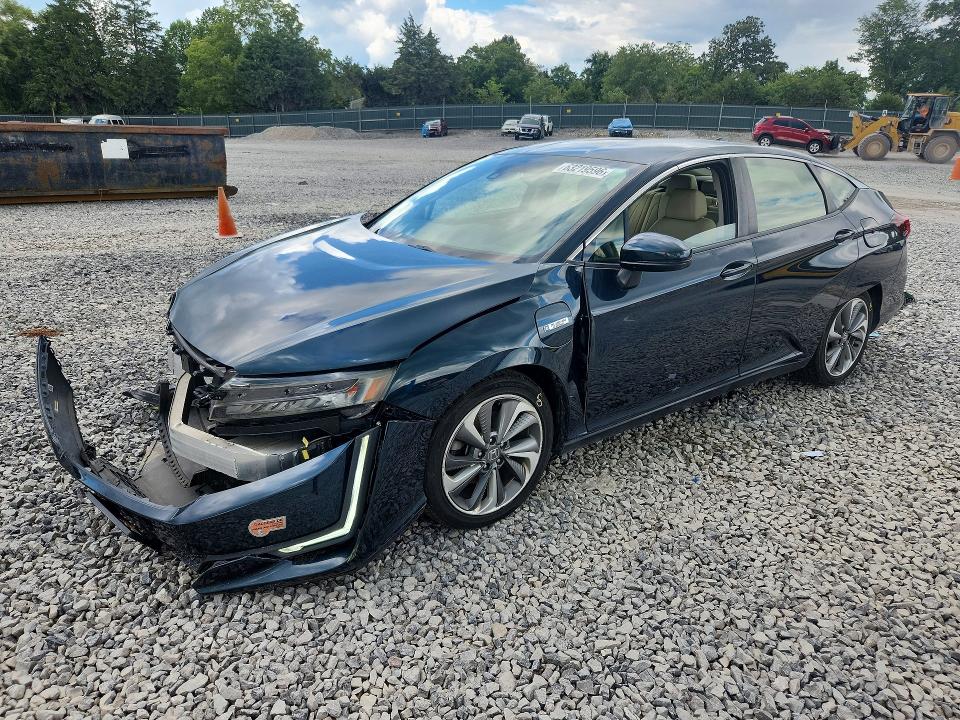 HONDA CLARITY 2018 with VIN JHMZC5F10JC013230 - Photo from auction