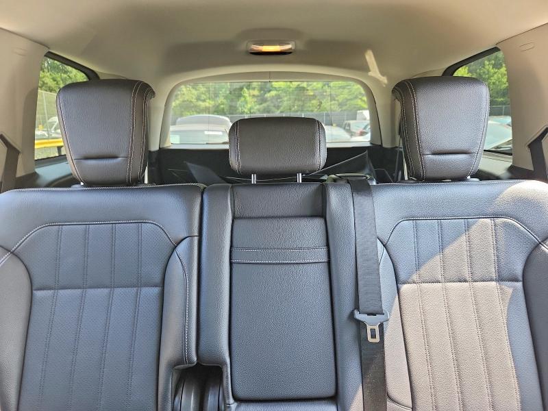 Photo 10 from auction – 2015 MERCEDES-BENZ GL with VIN 4JGDF6EE8FA534692