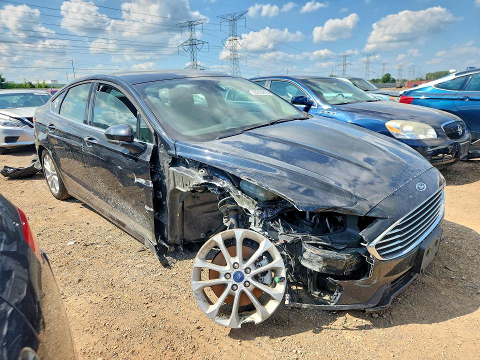 Photo 4 from auction – 2020 FORD FUSION with VIN 3FA6P0HD9LR235021