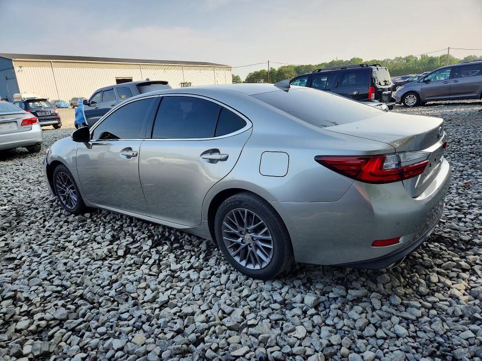 Photo 2 from auction – 2018 LEXUS ES with VIN 58ABK1GG4JU083264
