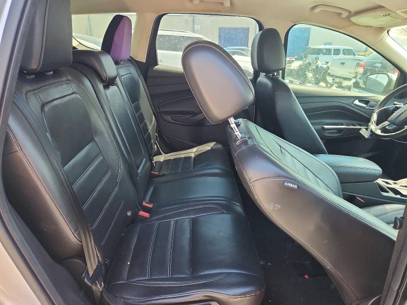 Photo 11 from auction – 2017 FORD ESCAPE with VIN 1FMCU0J97HUB62481