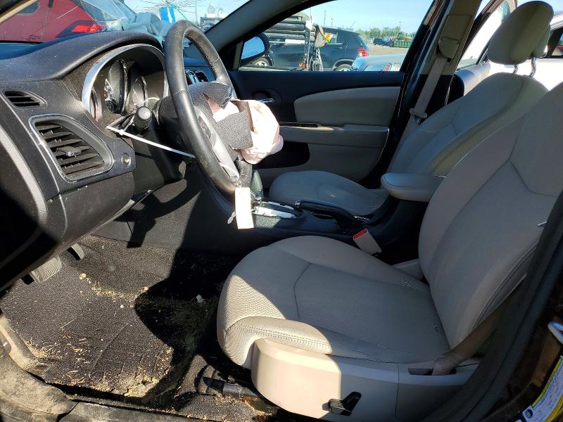 Photo 7 from auction – 2013 CHRYSLER 200 with VIN 1C3CCBBB0DN539634