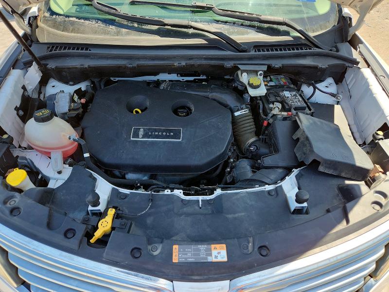 Photo 12 from auction – 2018 LINCOLN MKC with VIN 5LMCJ1C9XJUL08323