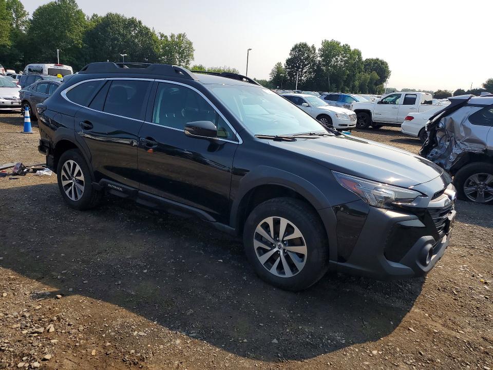 Photo 4 from auction – 2023 SUBARU OUTBACK with VIN 4S4BTADC4P3211653