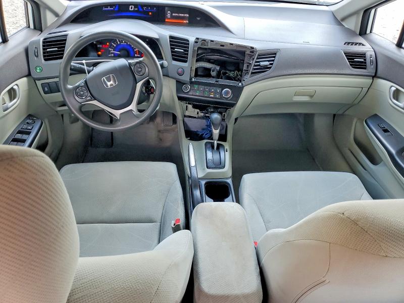 Photo 8 from auction – 2012 HONDA CIVIC with VIN 2HGFB2F55CH317082