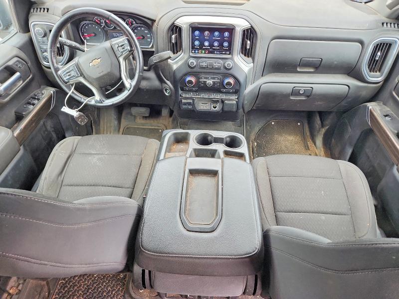 Снимка 8 от търг – 2021 CHEVROLET SILVERADO с VIN 1GCUYDET6MZ295997