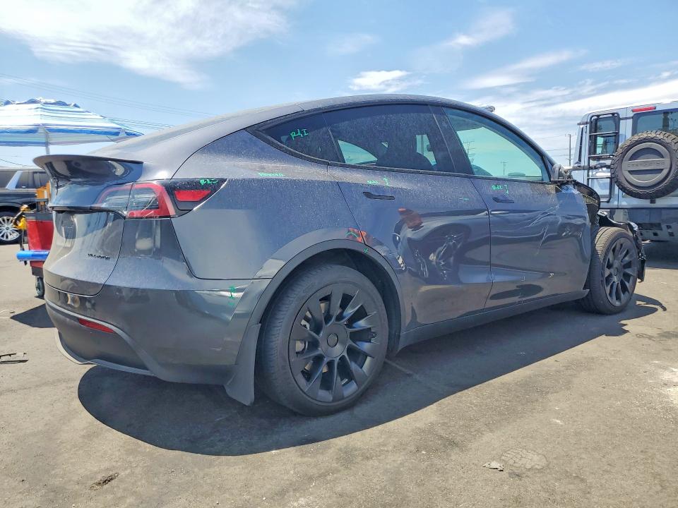Photo 3 from auction – 2023 TESLA MODEL Y with VIN 7SAYGDEE3PA158046
