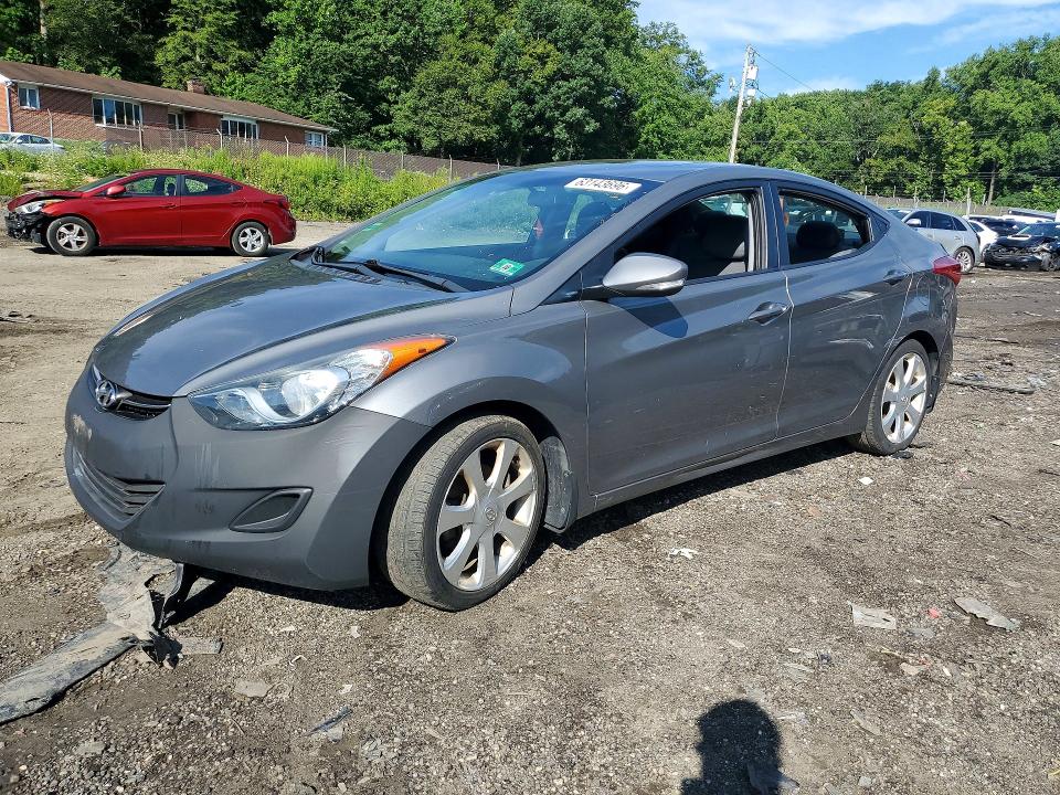 HYUNDAI ELANTRA 2013 with VIN 5NPDH4AE9DH186562 - Photo from auction