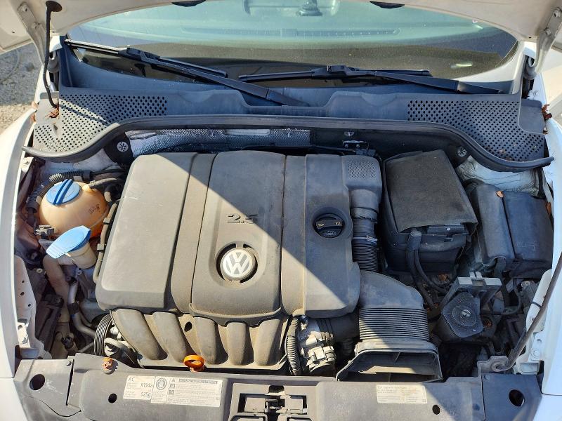 Photo 12 from auction – 2012 VOLKSWAGEN BEETLE with VIN 3VWAP7AT5CM648532