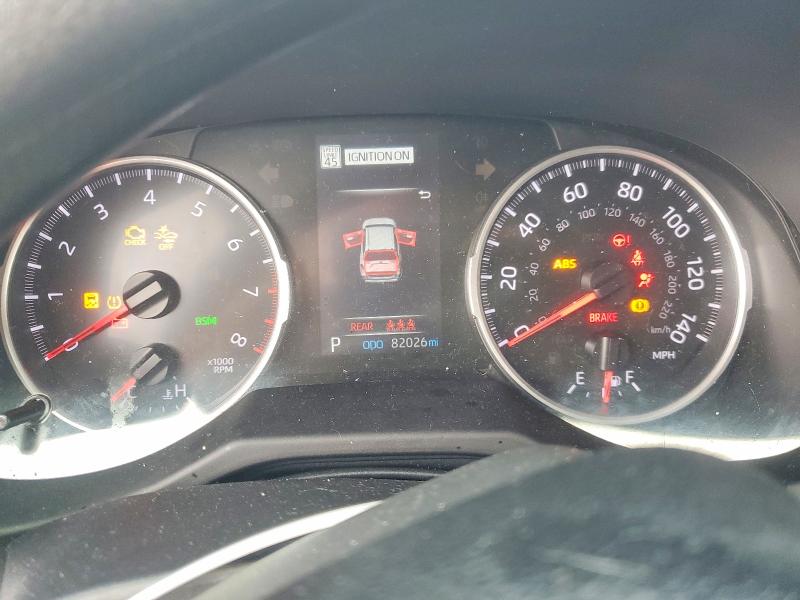 Photo 9 from auction – 2022 TOYOTA RAV4 with VIN 2T3P1RFV0NW274904