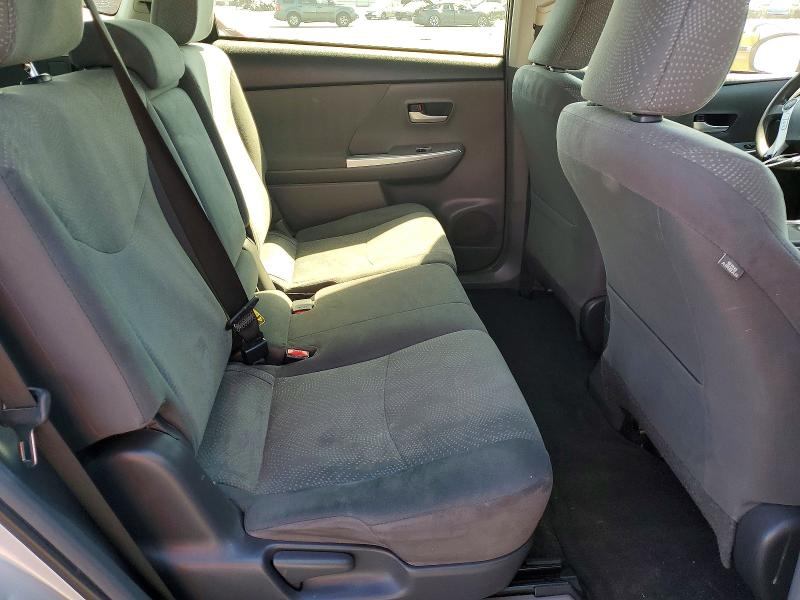 Photo 10 from auction – 2013 TOYOTA PRIUS V with VIN JTDZN3EU3D3233011