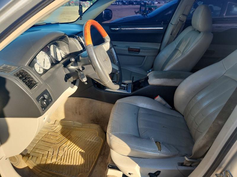 Photo 7 from auction – 2006 CHRYSLER 300C with VIN 2C3KA63H16H535146