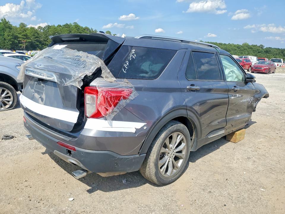Снимка 3 от търг – 2022 FORD EXPLORER с VIN 1FMSK7FH7NGA63969