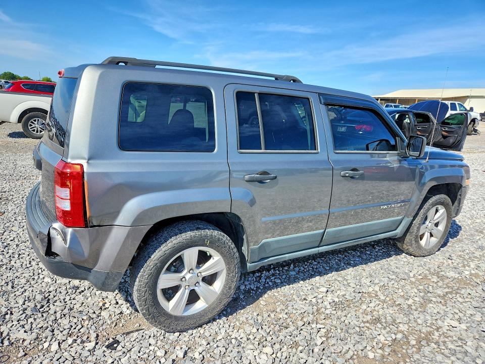 Photo 3 from auction – 2011 JEEP PATRIOT with VIN 1J4NF1GB4BD276222