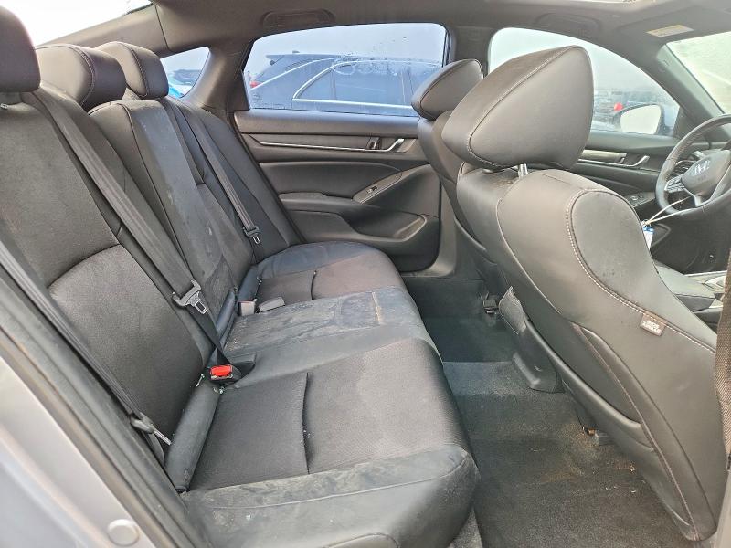 Photo 10 from auction – 2018 HONDA ACCORD with VIN 1HGCV2F32JA038032