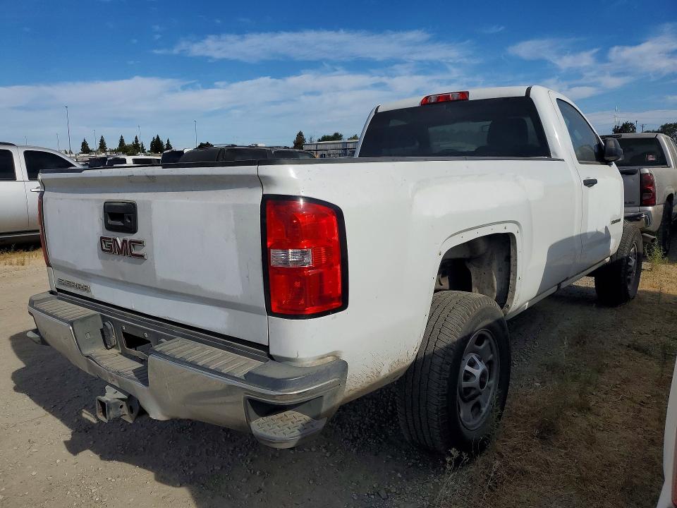 Photo 3 from auction – 2017 GMC SIERRA with VIN 1GT01REG2HZ255425