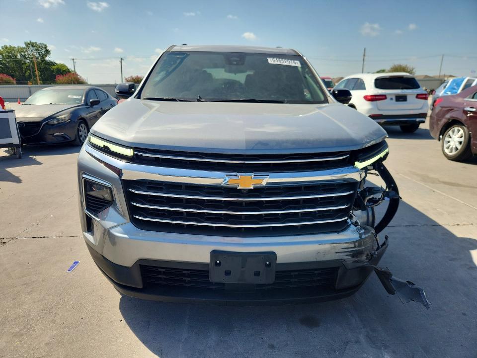 Снимка 5 от търг – 2024 CHEVROLET TRAVERSE с VIN 1GNERGKS5RJ153328